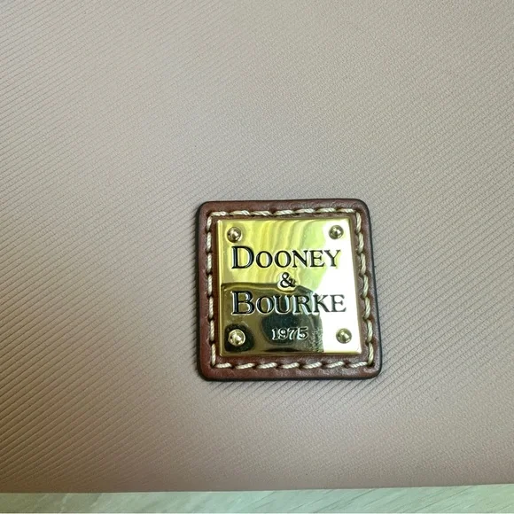 Dooney& Bourke dusty Pink small Crossbody Bag - Picture 6 of 6